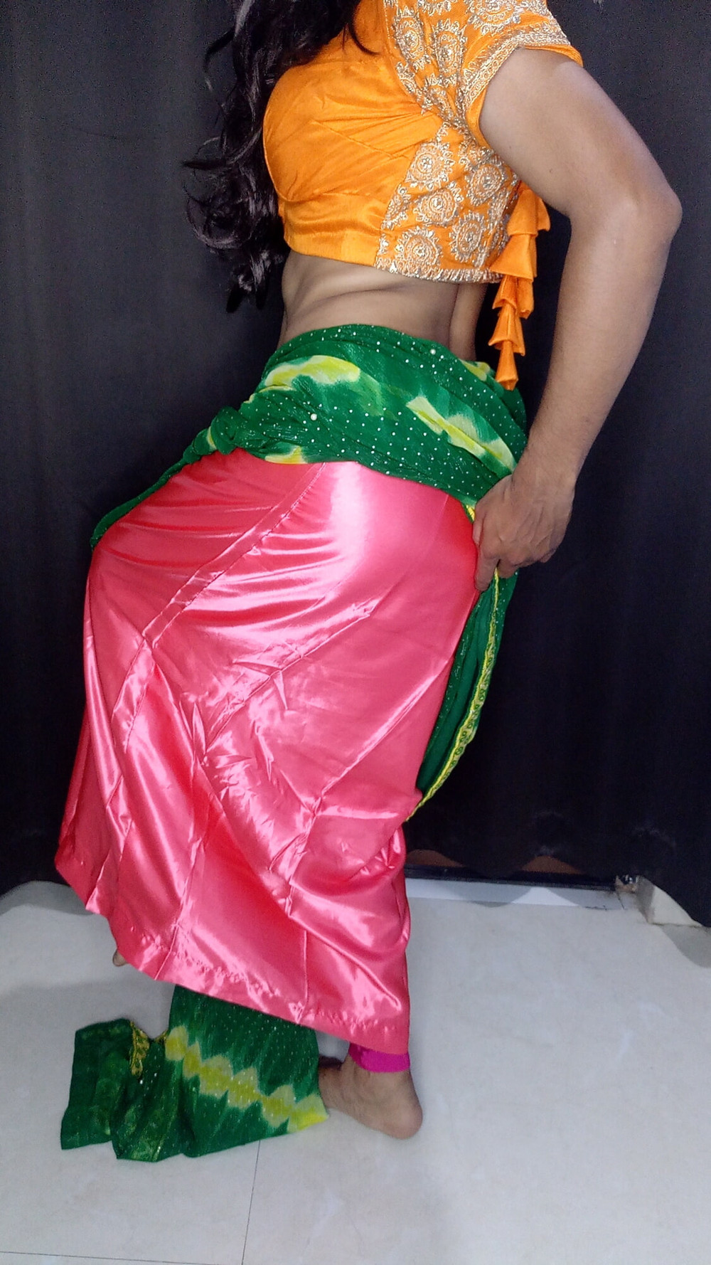 My stepmom last night wear this saree  #21