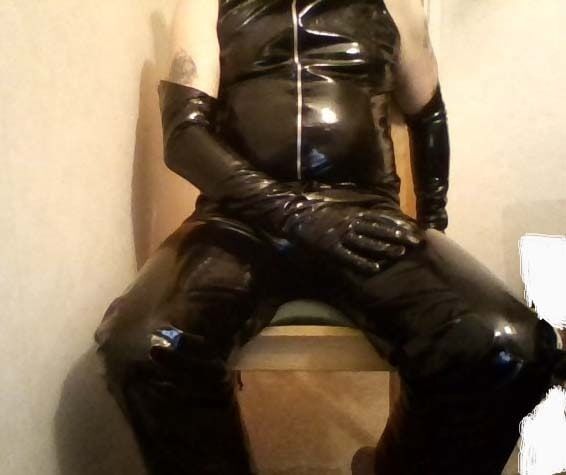 WEAR ME IN A TIGHT LEATHER #32