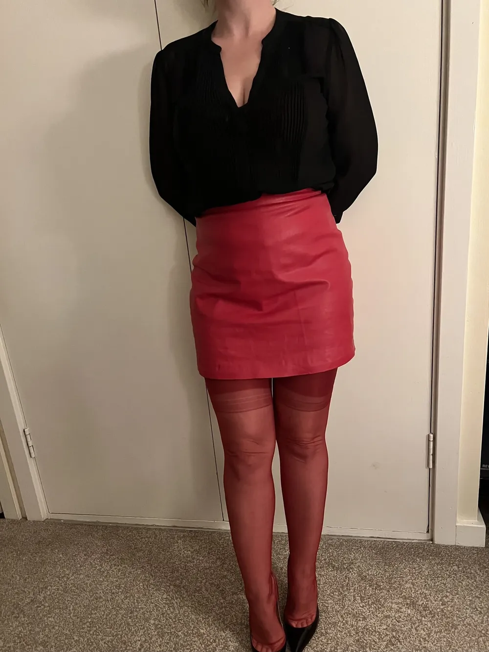 MILF dressed in stockings and skirt for night out #5