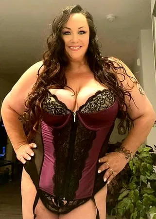 the gorgeous bbw bellacarina           