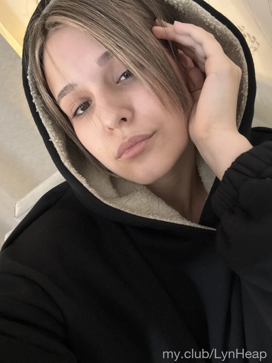 Lilly  Free Photos #9