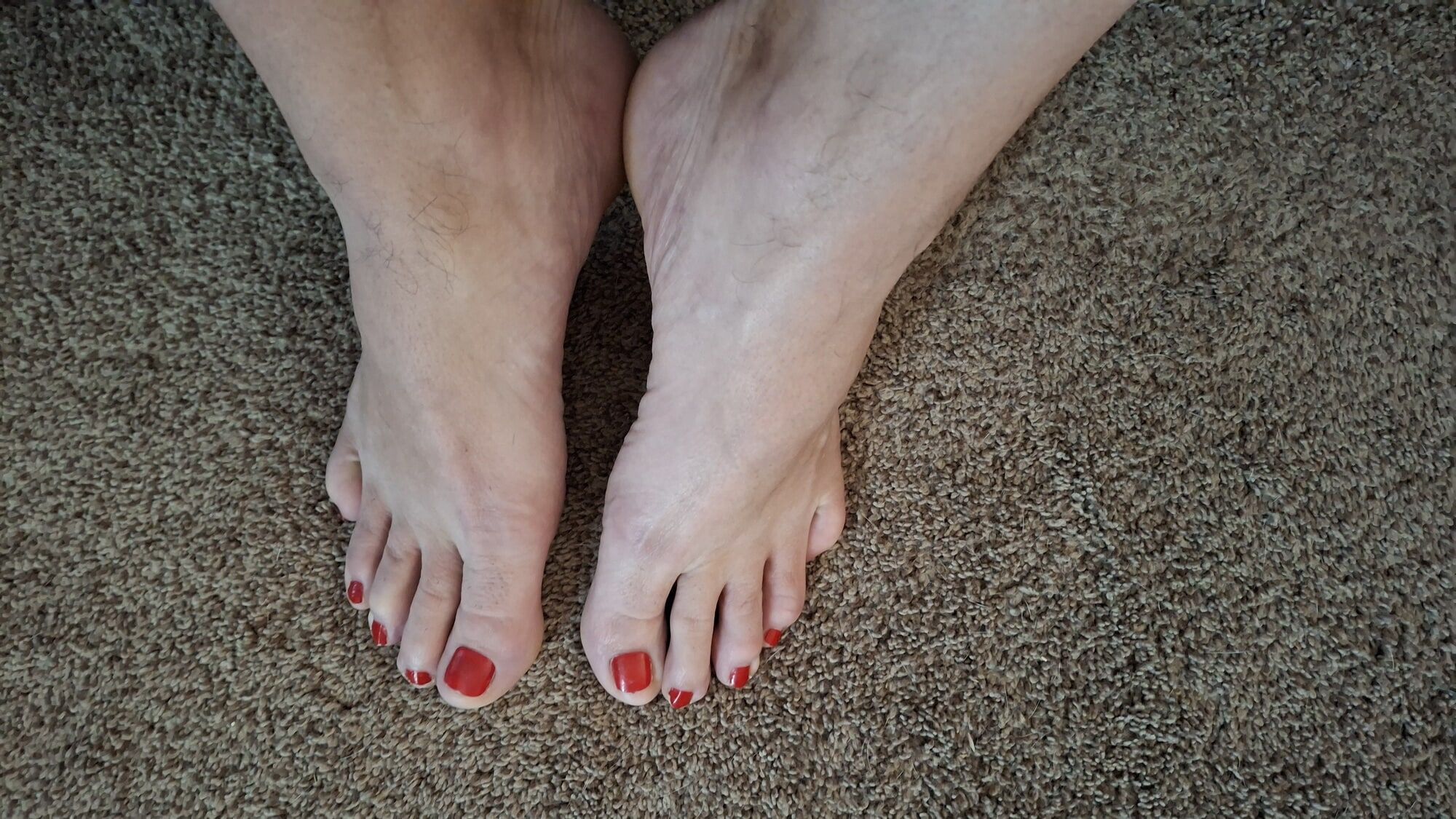 My toes painted red #14