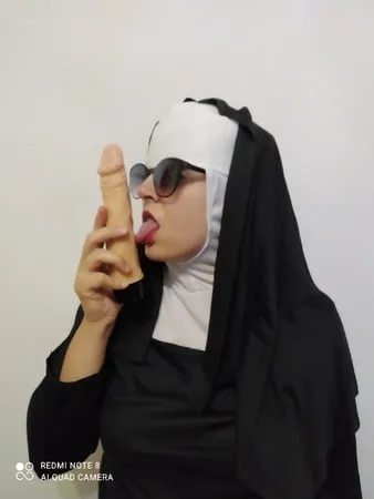 nun         