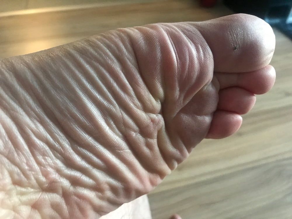 My cock and feet #8
