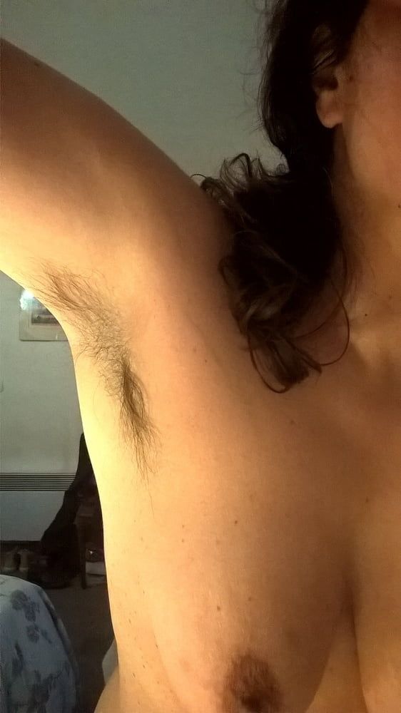 JoyTwoSex - Horny Hairy Selfies #36