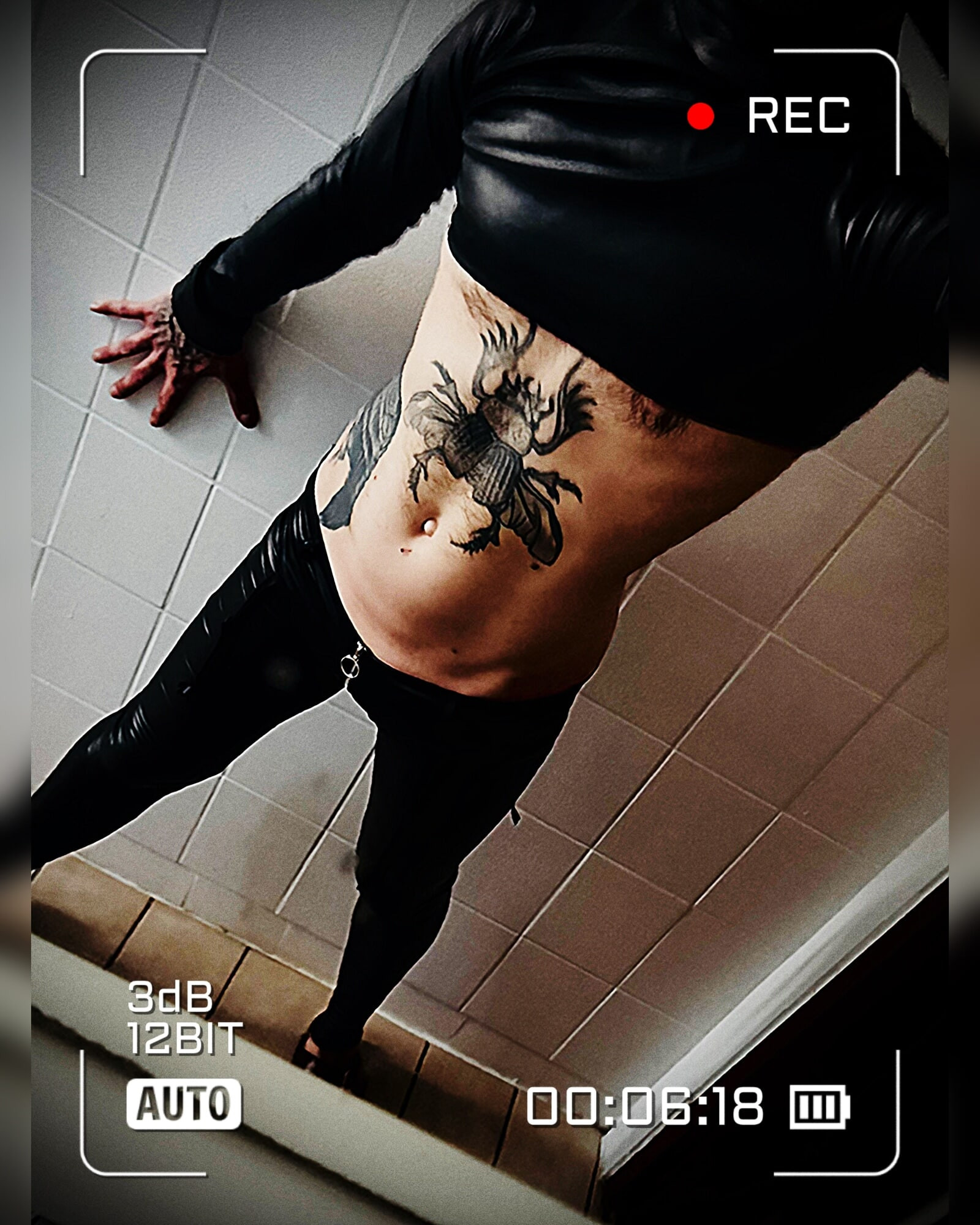 Rubber Navel