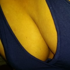 goddess cleavage 