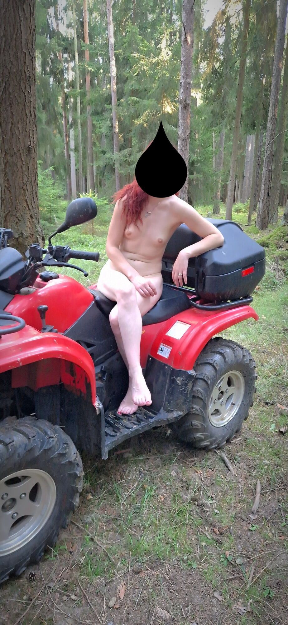  Take pictures and have sex in the forest on a quad bike
