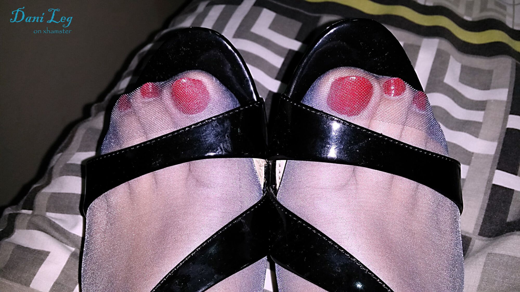 a04 Blue Pantyhose and Red Toe Nails #7
