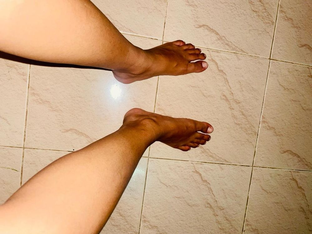 Sri Lankan Naked Soles #2