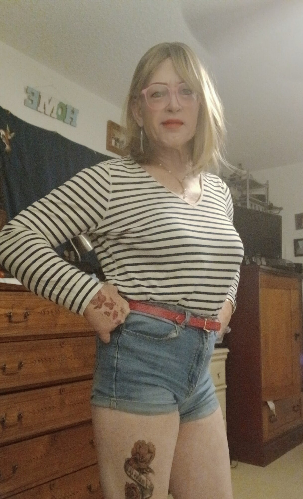 Lisa B. (Outfits)B #10