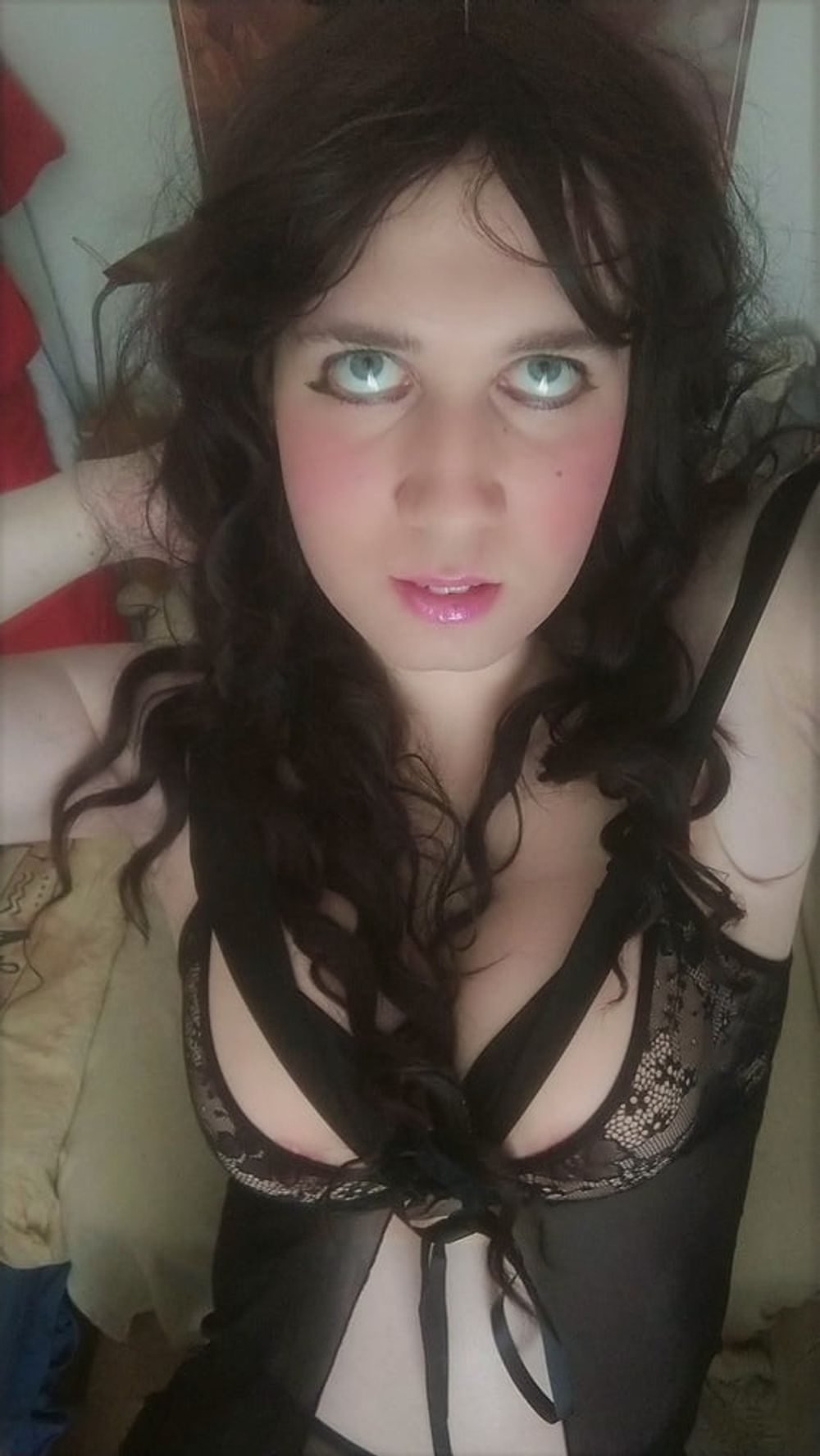 Sissy in black lingerie (Annarios)