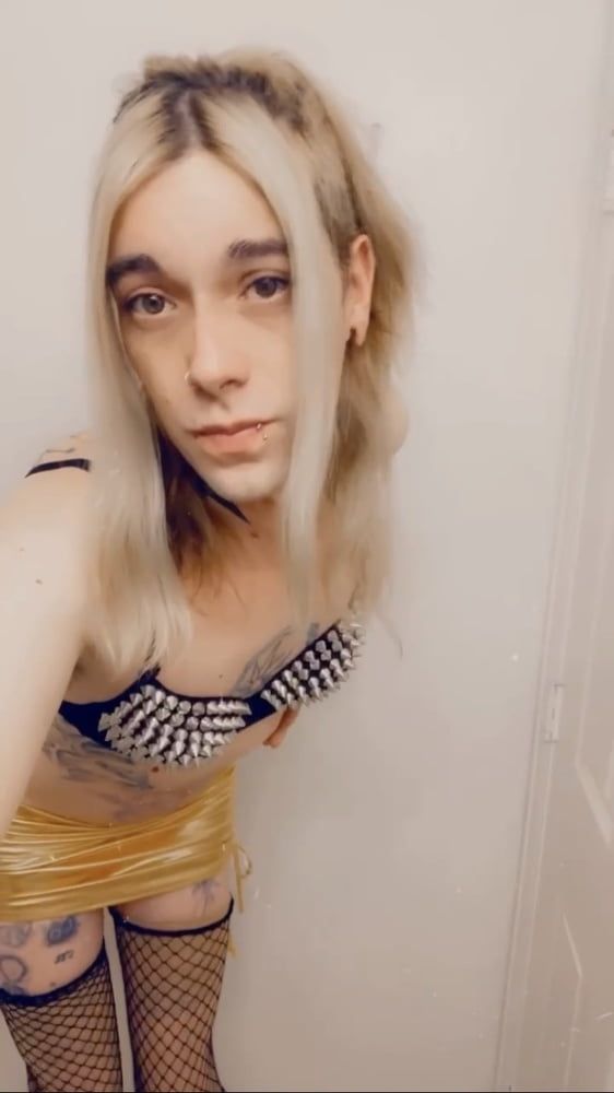 Sexy Gold Miniskirt Slut #51