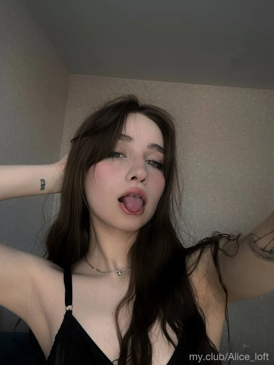 Alice Free Photos #2
