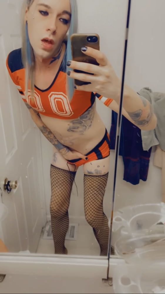 Sexy Sports Babe #40