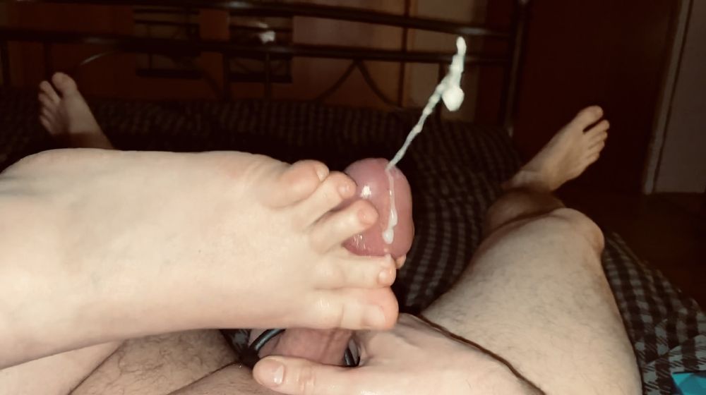 Amateur footjob #10