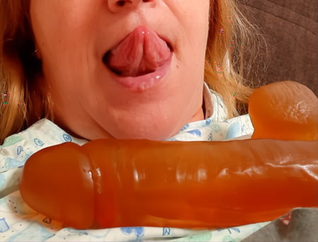 دومينا ناضجة إيرينا