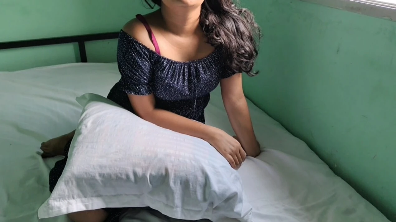 Desi sexy little stepsister little pussy 