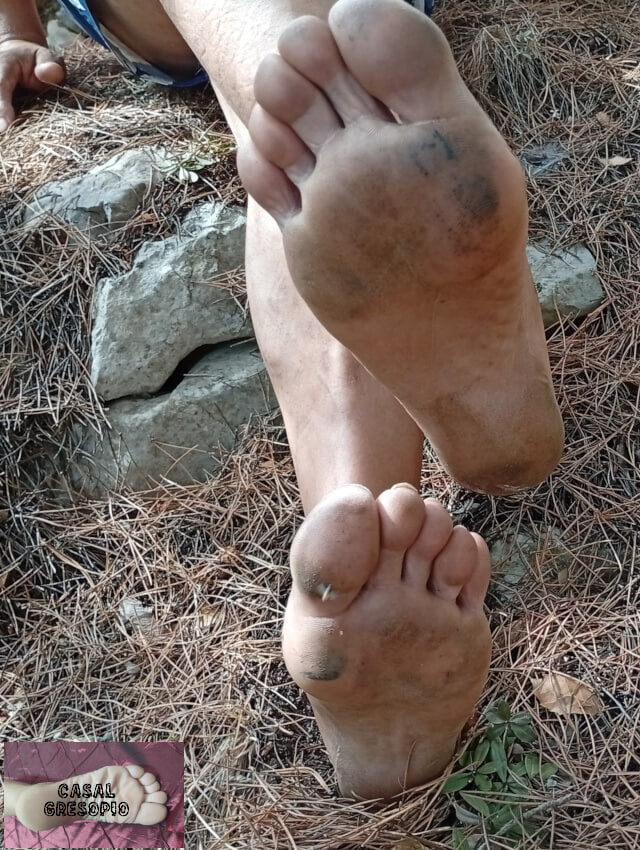 MALE DIRTY FEET