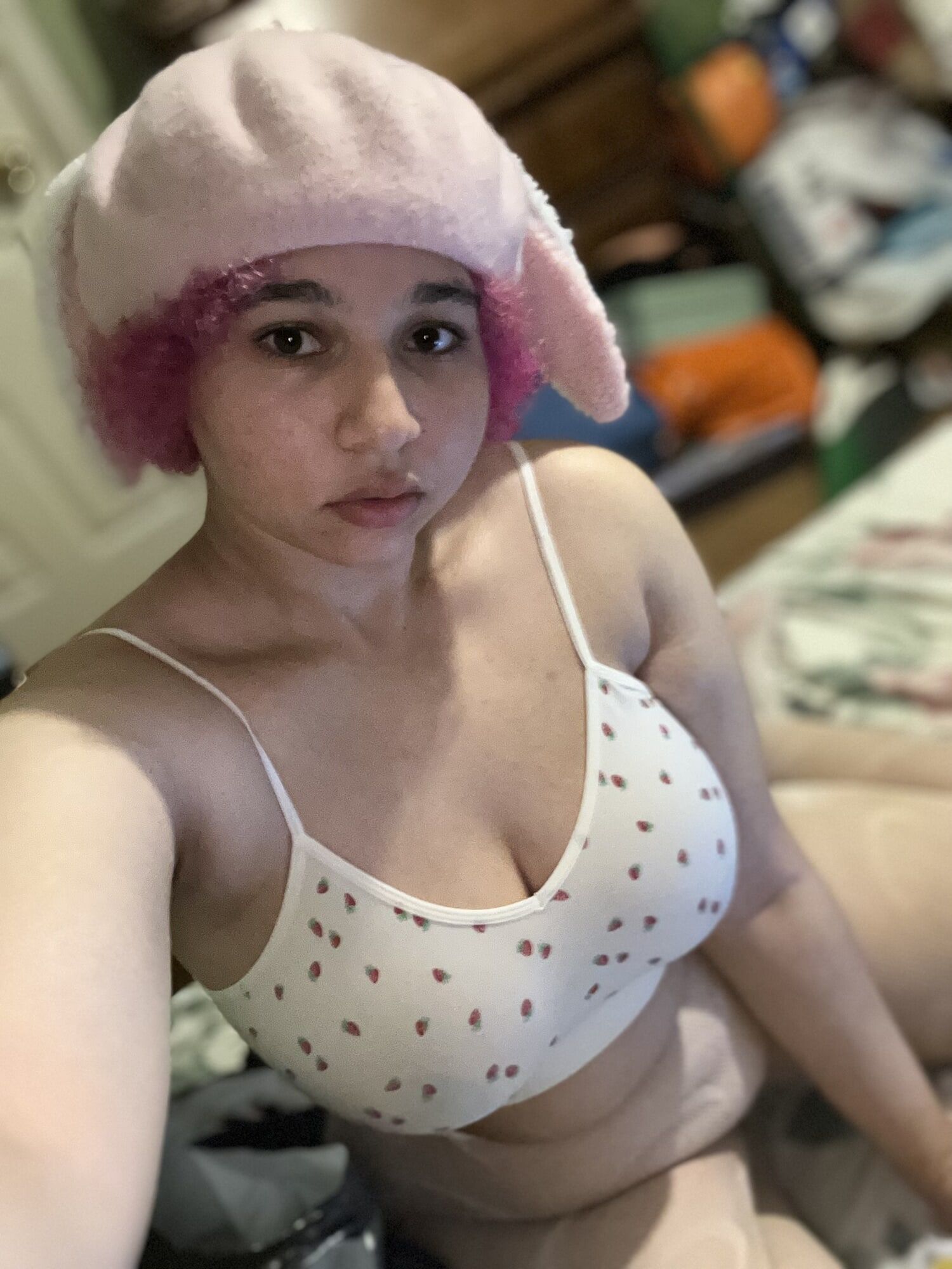 Chubby Bunny girl slut #14