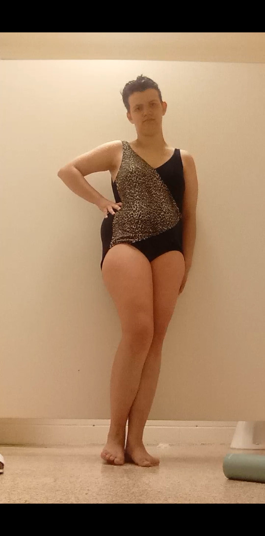 19 years old girl looking for long-term dates relationship