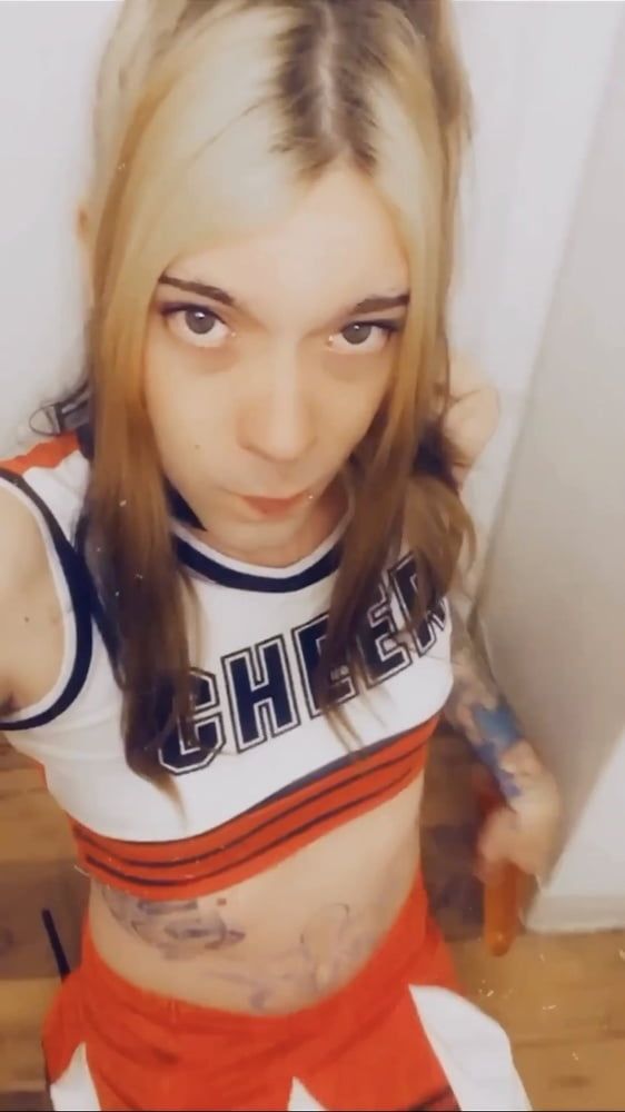 Sexy Cheerleader #24