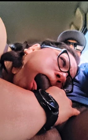 Risky public blowjob