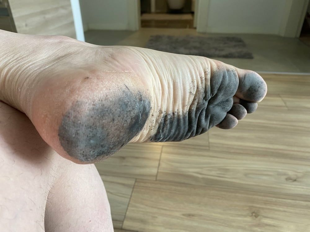 My dirty feet and ass #8