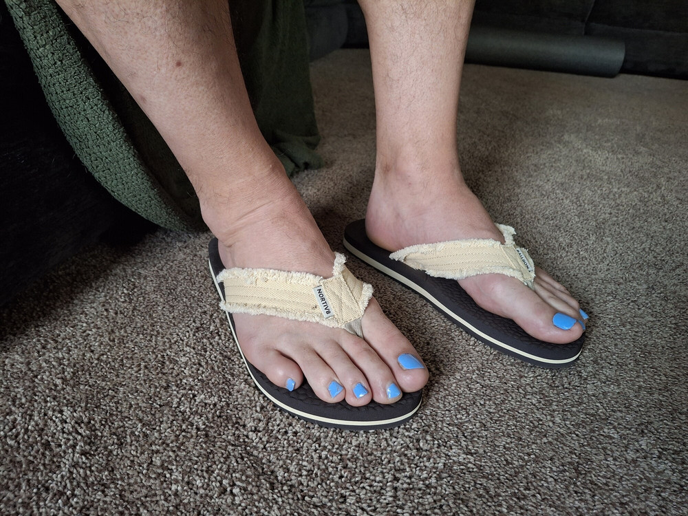 My painted toes while wearing flip flops #2