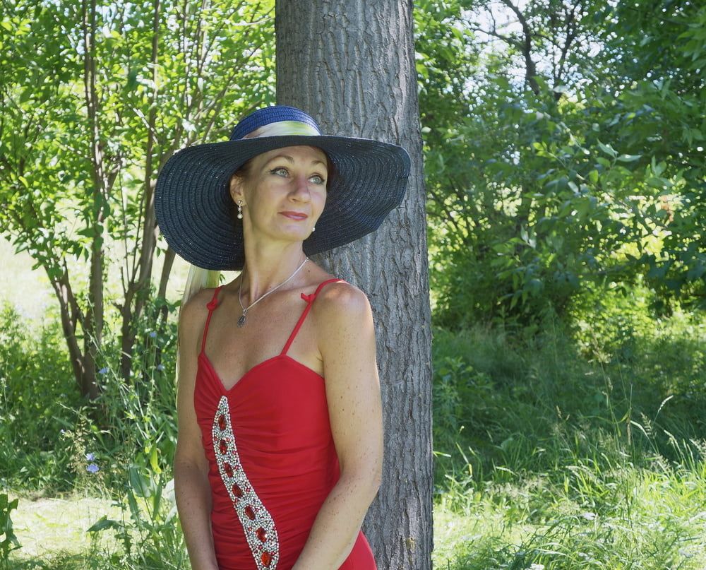 Red dress - green garden #3