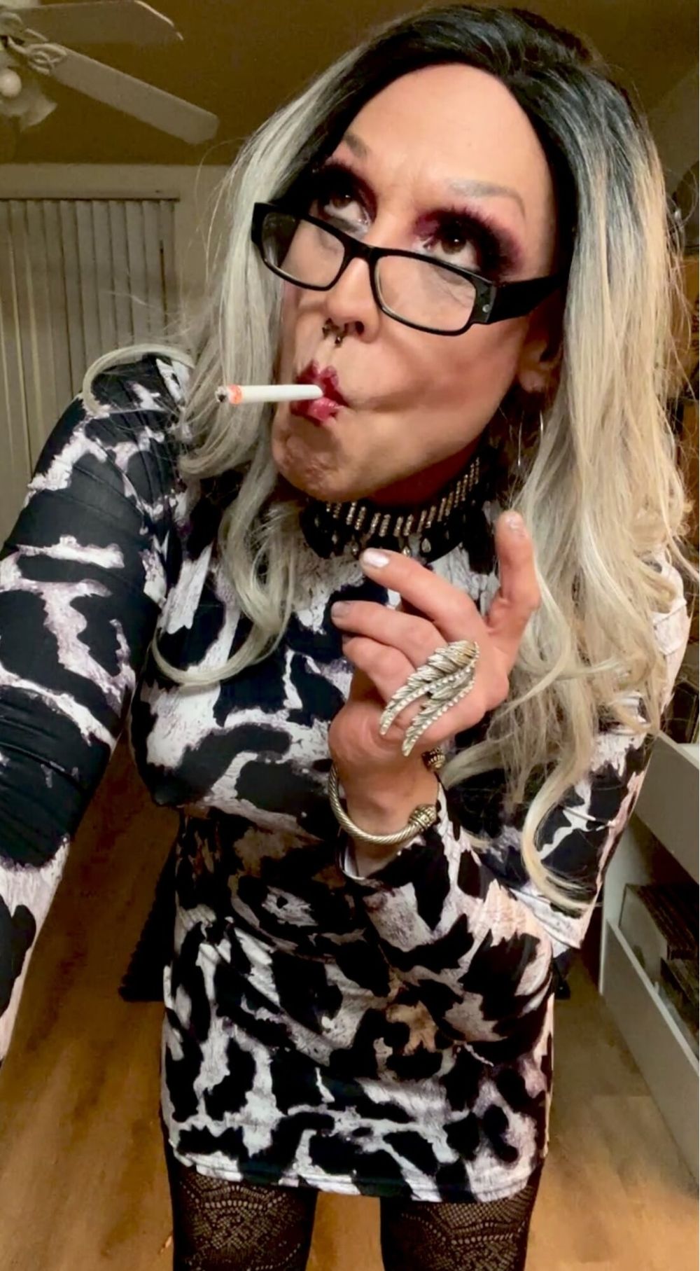 SmMarilyn Mature Trans Cougar #40