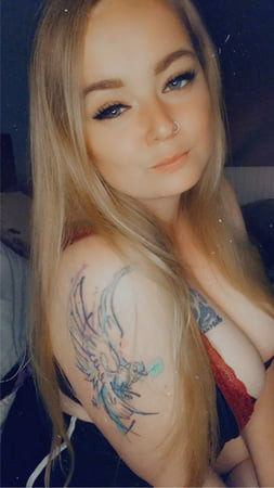 blonde moments a little soft era little sweeter 