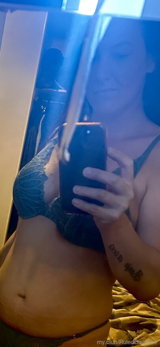 Ruled Disgrace  Free Photos