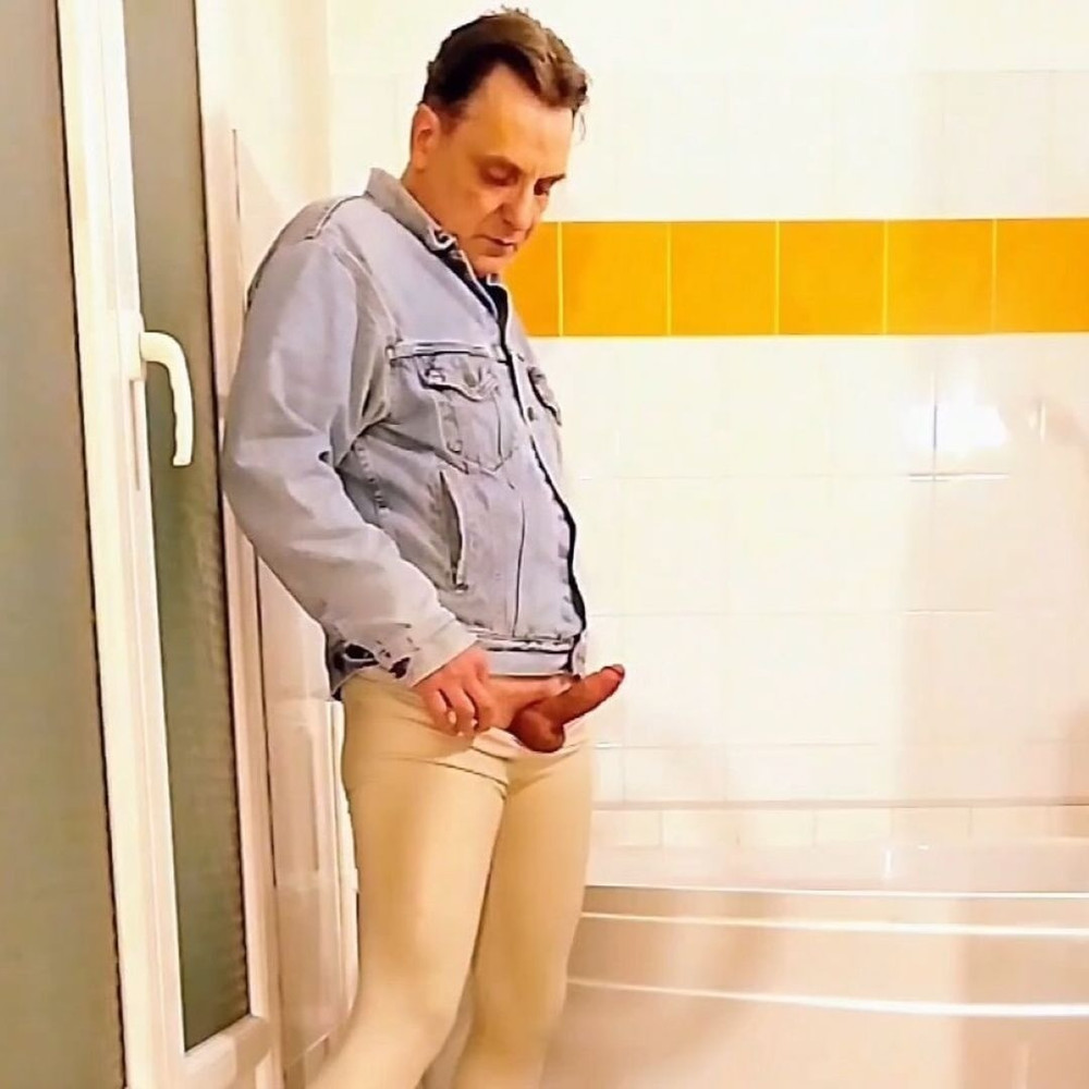 Fetish masturbation and dildo fuck in the bathroom #8