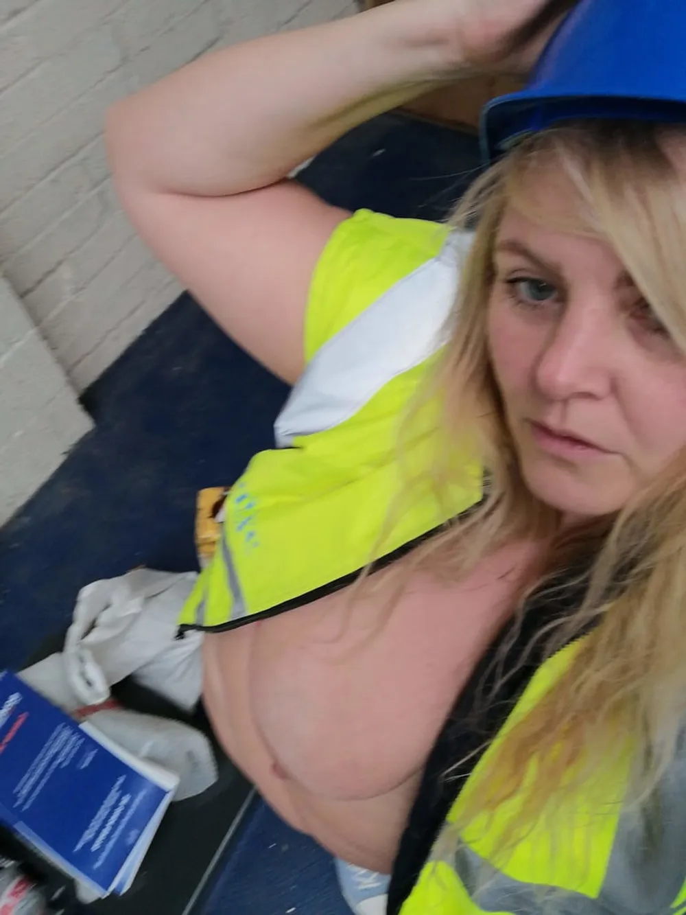 Hard Hat, Hard tits &amp; ass - Blonde haired BBW Mature #8