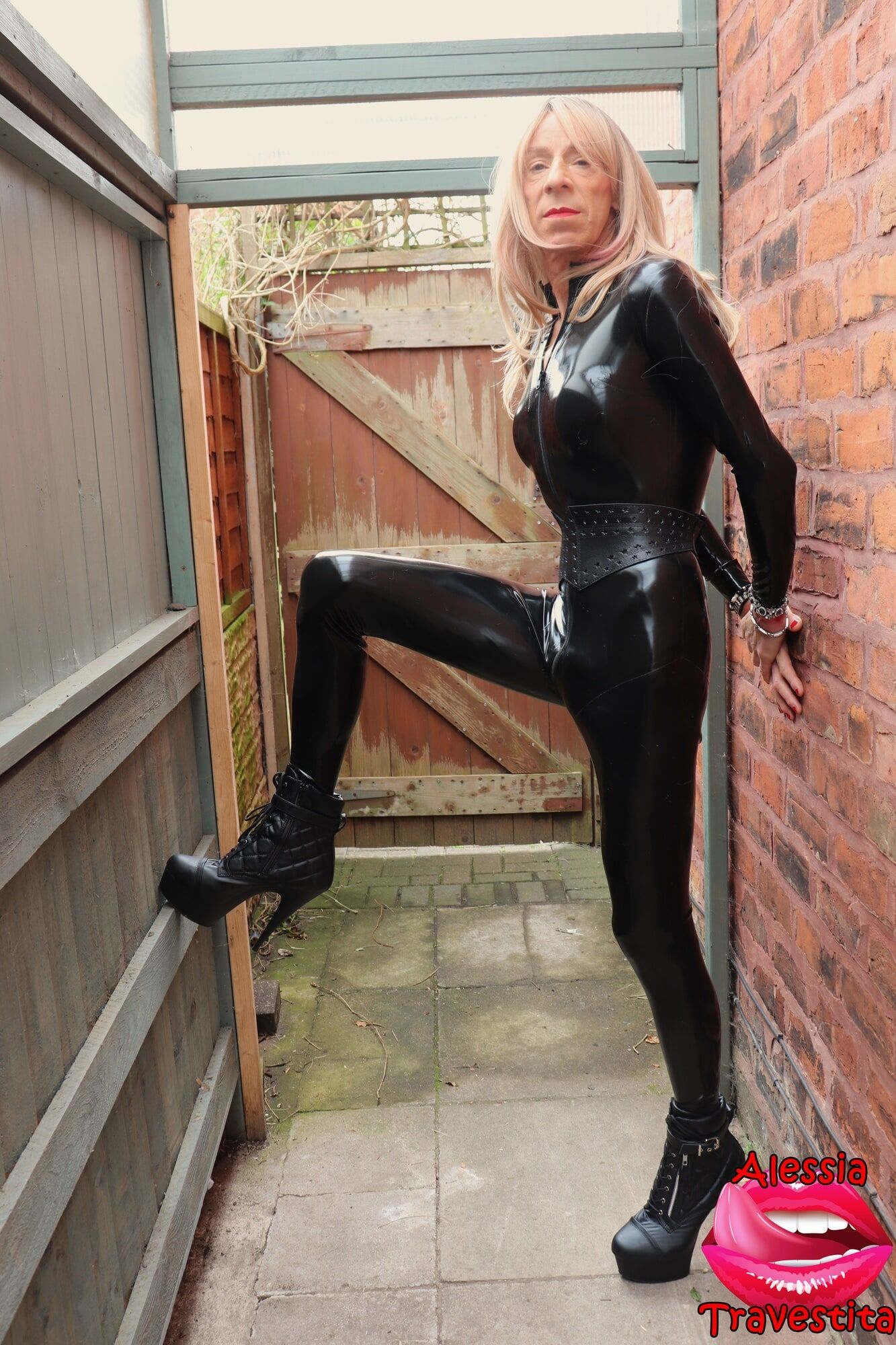 155 Alessia Travestita - Back Alley Latex #15