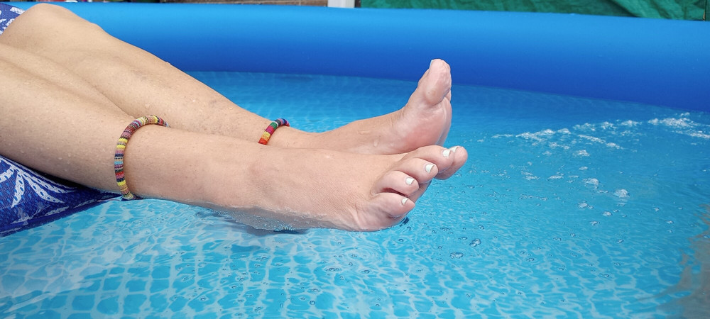 Pool feet #14