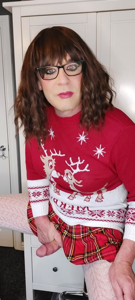crossdressing juniper beri xmas #52