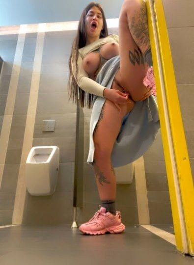 Squirted at the Urinals in Men’s Room 😈
