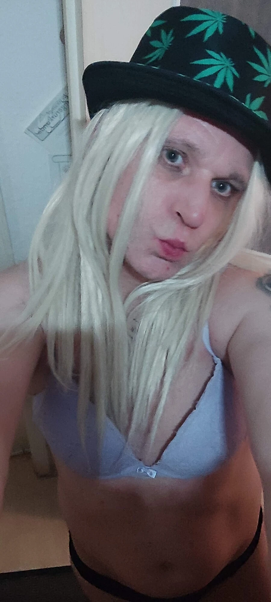 Hot hot