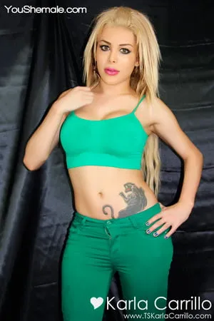 karla carrillo in green         