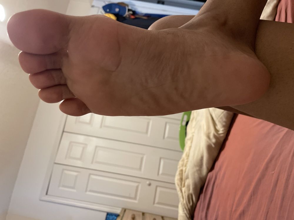 Latino Feet