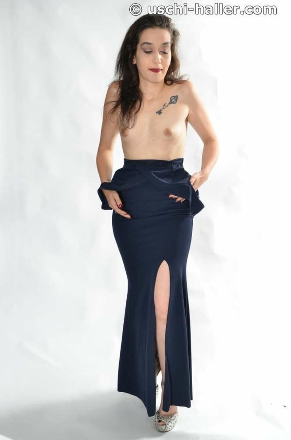 Photo shooting with turkish born Jasmin in an evening dress #34