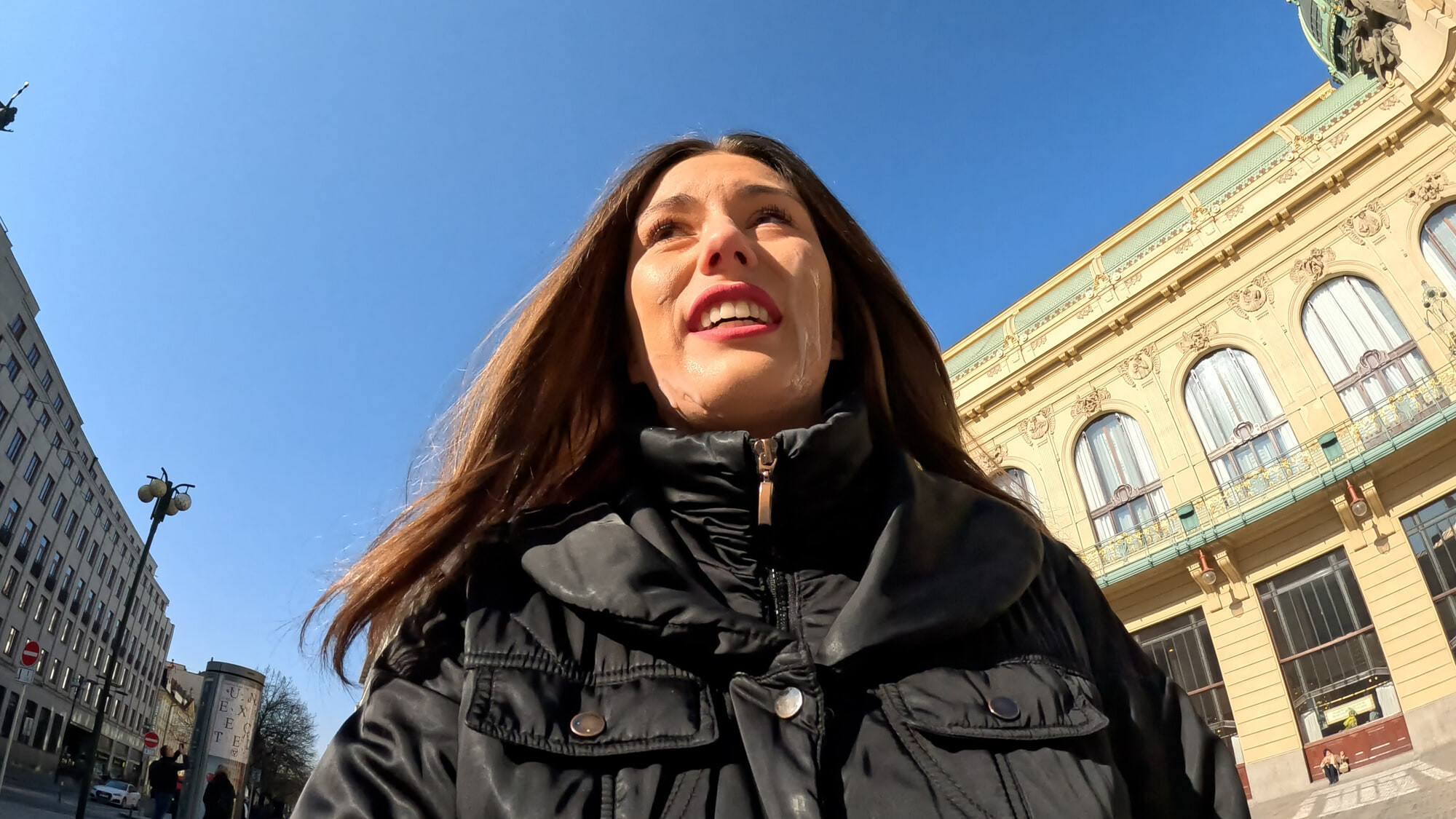 Aleya Sun Cum walk and Wetting in the center of Prague #13