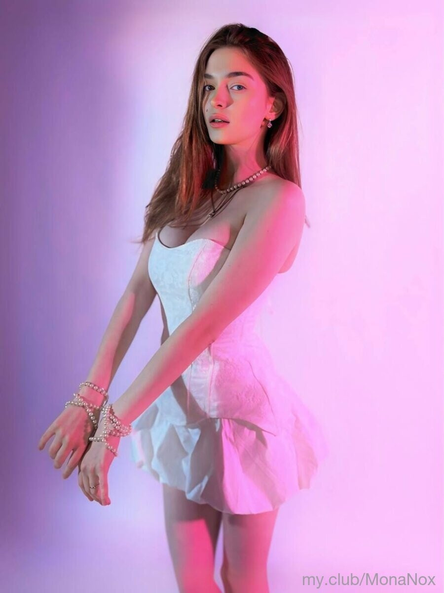 Free MonaNox Photos #9