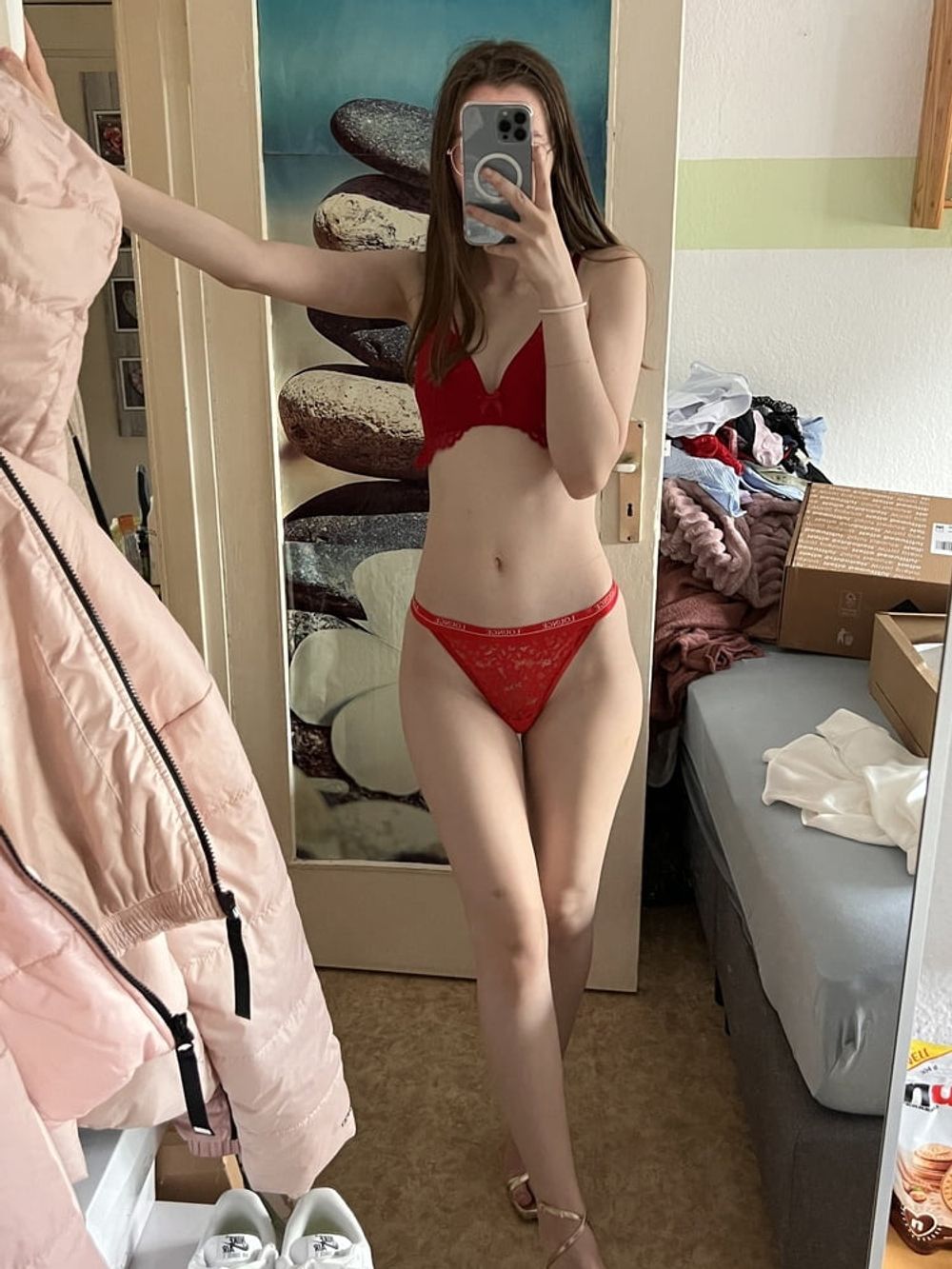 Ich bins, Emmi Skinny teen 18yo #6