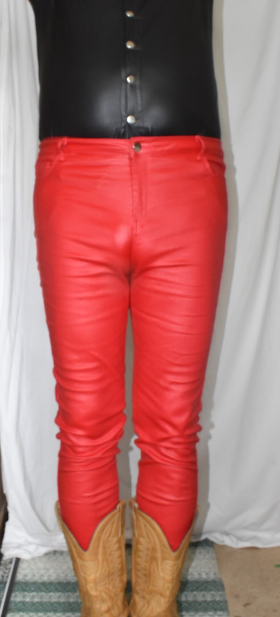 RED HOT LEATHER PANTS. #5