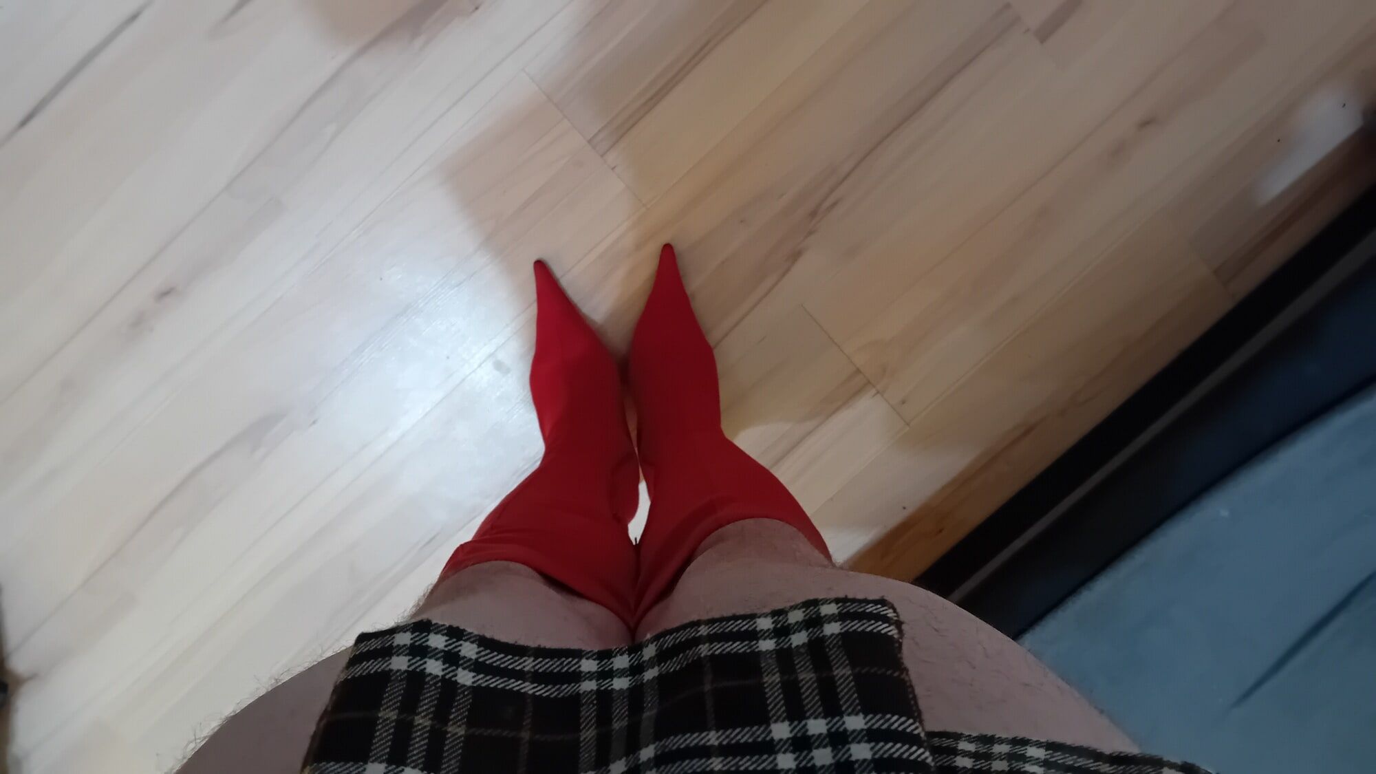 Crossdresser In Sexy Red Suede Pointed Toe High Heels Boots #6