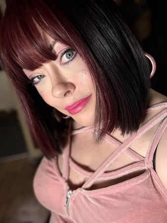 Tina Snua Selfies #113