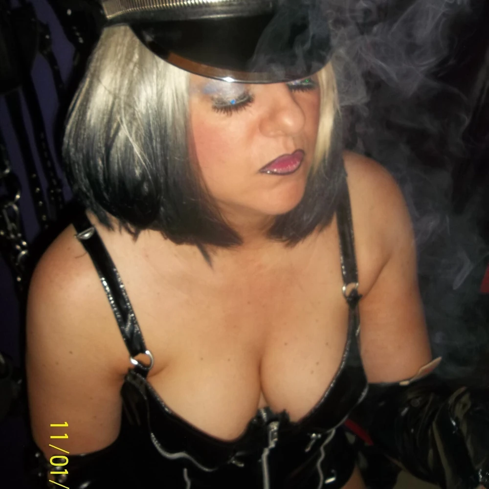 SHIRLEY SLUT 689 #3